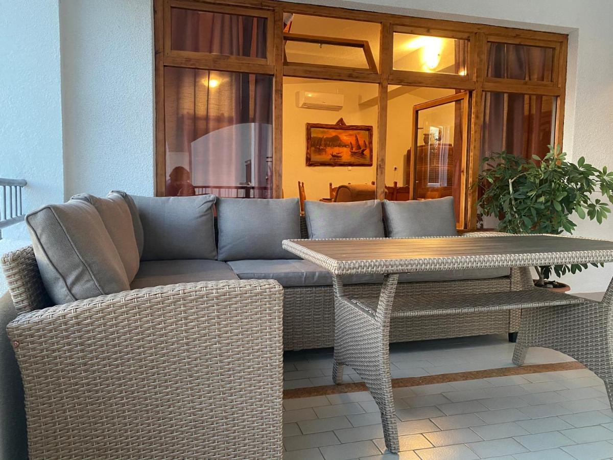 Summer Breeze Baska Voda Exterior photo